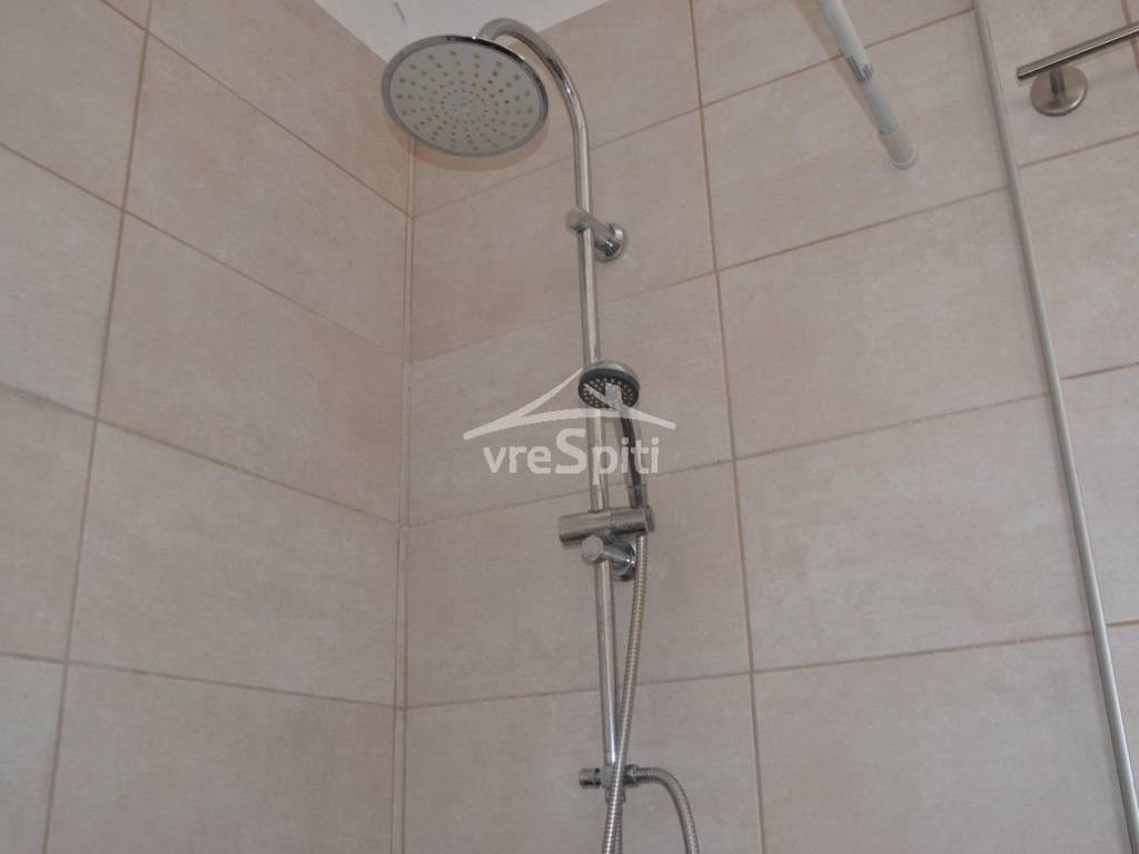 ΑΠΟΨΗ ΛΟΥΤΡΟΥ