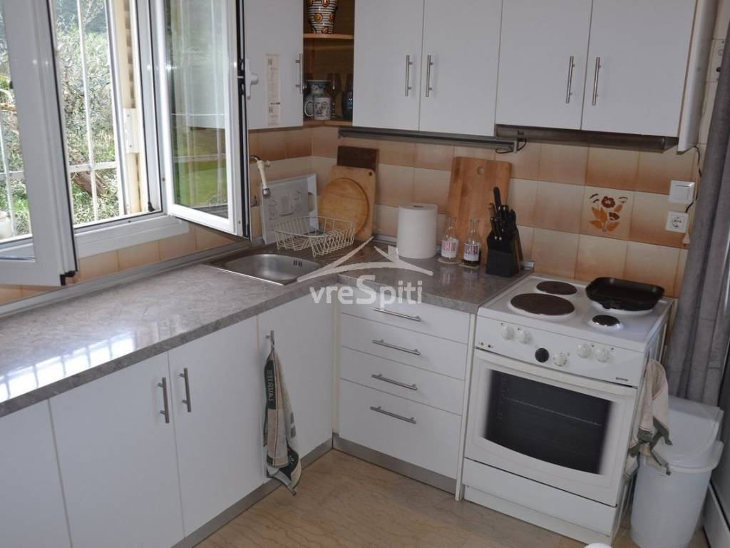 ΑΠΟΨΗ ΚΟΥΖΙΝΑΣ