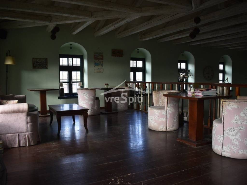 ΕΣΩΤΕΡΙΚΗ ΑΠΟΨΗ ΤΟΥ ΑΚΙΝΗΤΟΥ