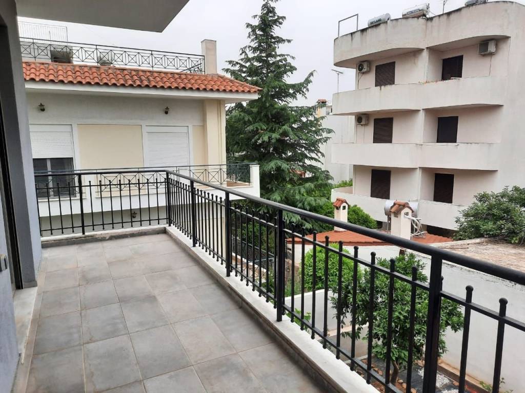 nice apartment for sale in Glyfada