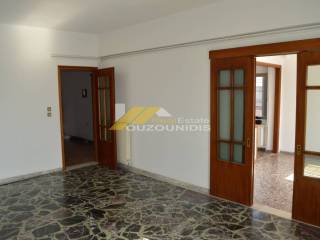 Agora triari diamerismatos sto neo oikismo Ferwn