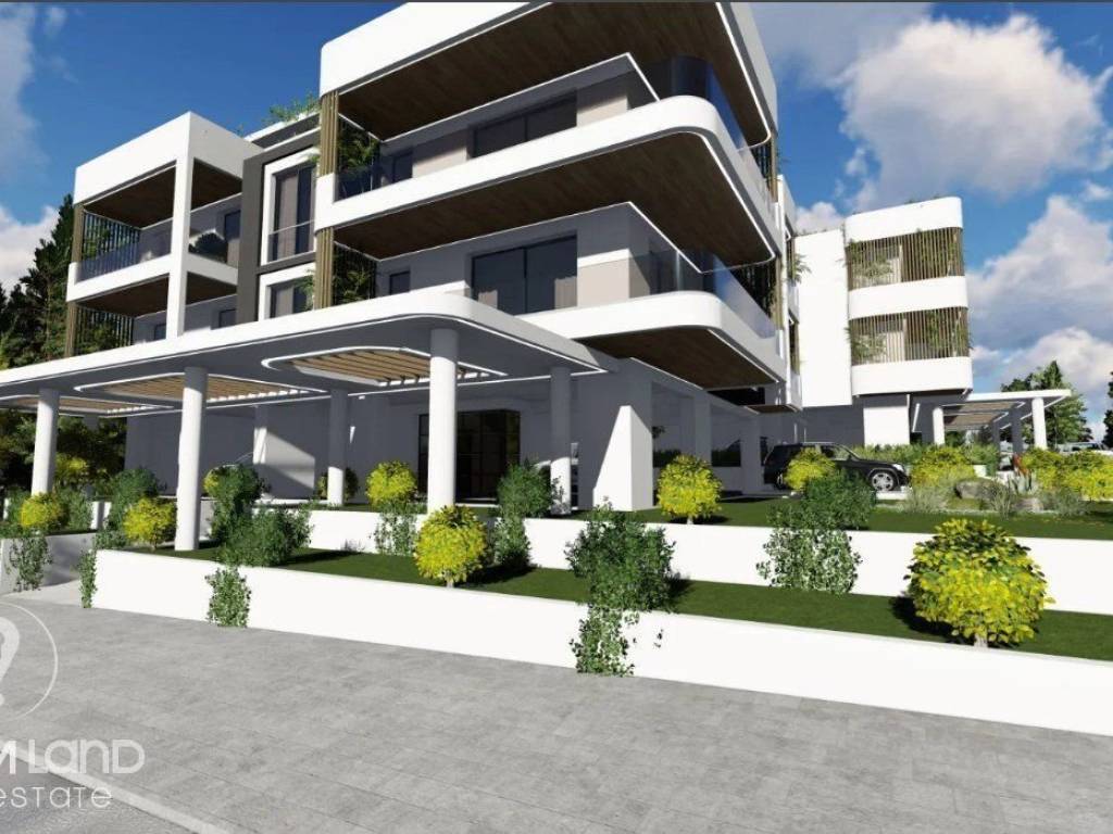 Forumland Real Estate, Exoterike Opse