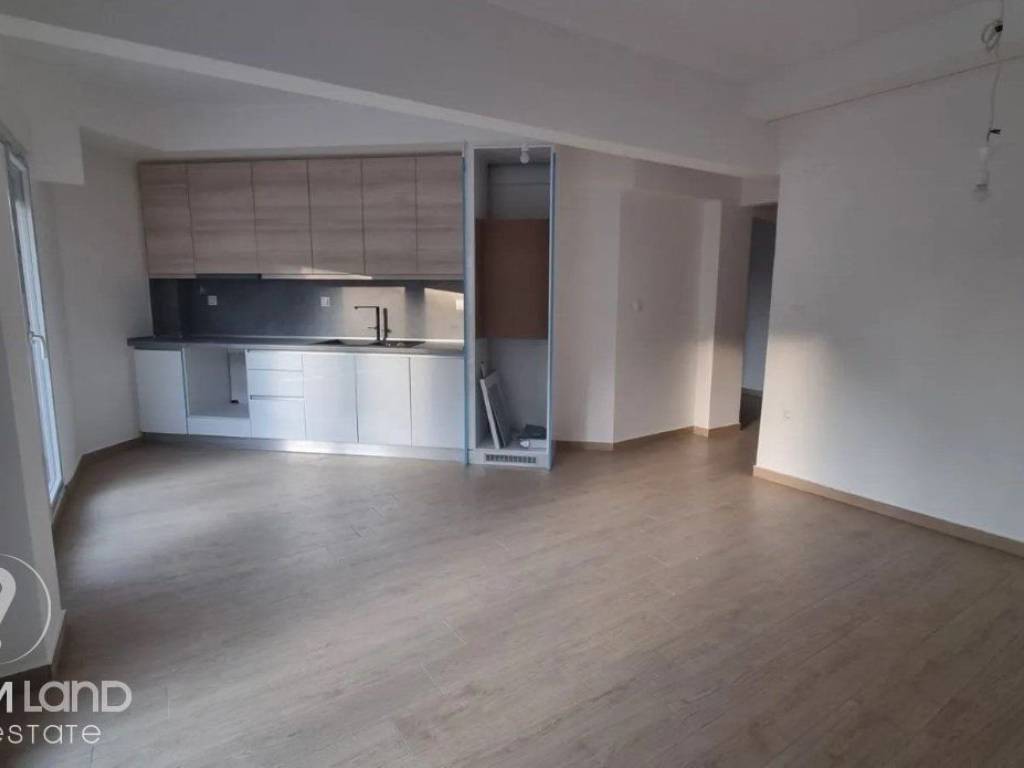 Forumland Real Estate, Σαλοκουζίνα