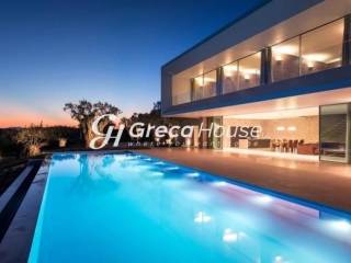 Πολυτελής Βίλα με Θέα Θάλασσα προς Πώληση στο Πόρτο Χέλι