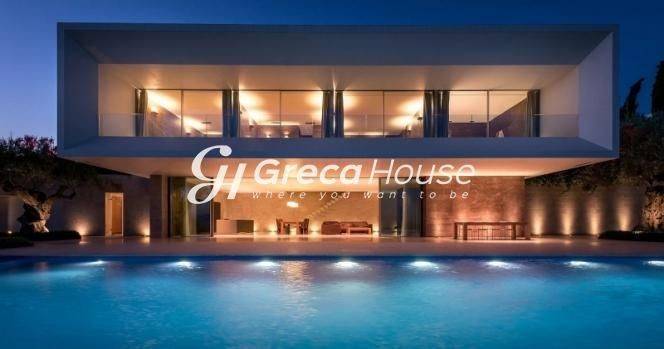 Πολυτελής Βίλα με Θέα Θάλασσα προς Πώληση στο Πόρτο Χέλι