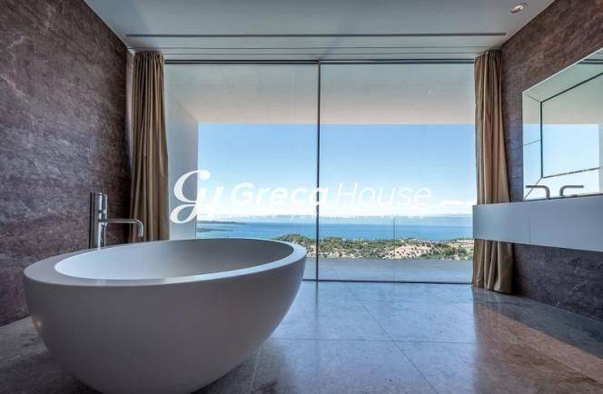 Πολυτελής Βίλα με Θέα Θάλασσα προς Πώληση στο Πόρτο Χέλι