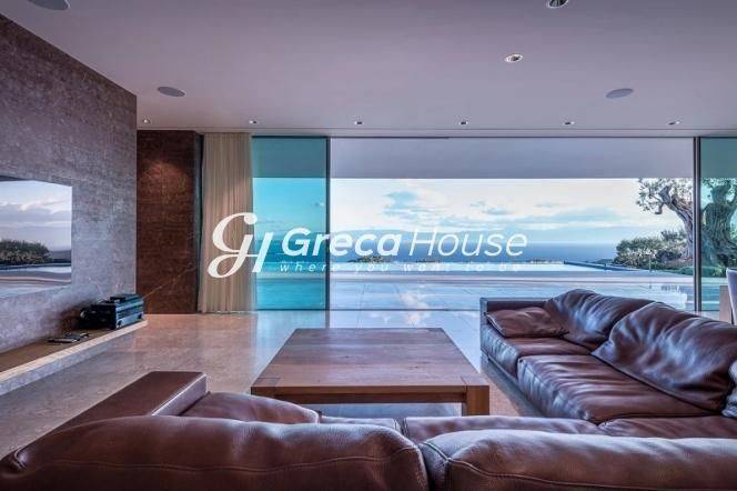 Πολυτελής Βίλα με Θέα Θάλασσα προς Πώληση στο Πόρτο Χέλι