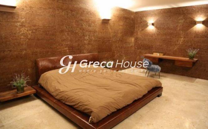 Πολυτελής Βίλα με Θέα Θάλασσα προς Πώληση στο Πόρτο Χέλι