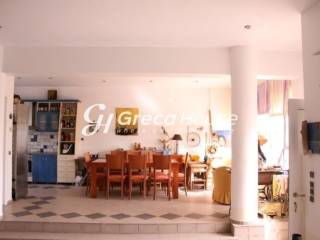 Parathalassia Bila pros Polese sten Eyboia me THea THalassa