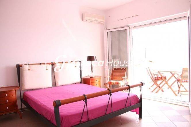 Parathalassia Bila pros Polese sten Eyboia me THea THalassa