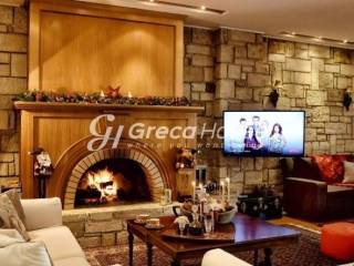 Amazing Sea Front Villa For Sale in Corinthia