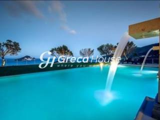 Βίλα με Θέα Θάλασσα και Πισίνα προς Πώληση στη Ζάκυνθο