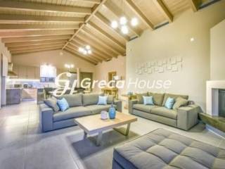 Βίλα με Θέα Θάλασσα και Πισίνα προς Πώληση στη Ζάκυνθο