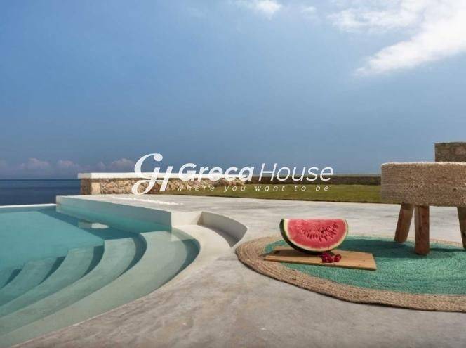 Παραθαλάσσια Βίλα με Πισίνα και Θέα Θάλασσα στη Ζάκυνθο