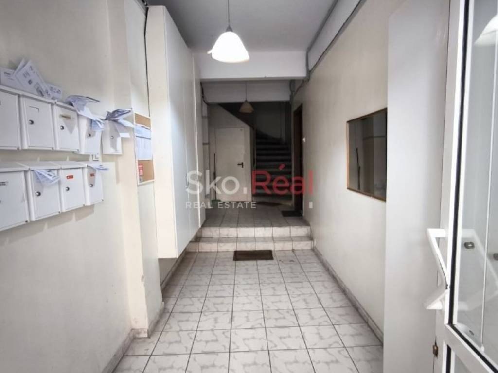 Είσοδος οικοδομής