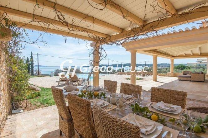 Villa for sale in Peloponnese