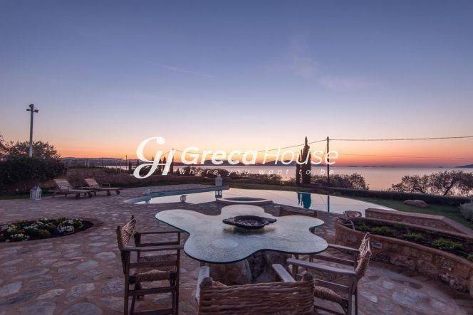 Villa for sale in Peloponnese