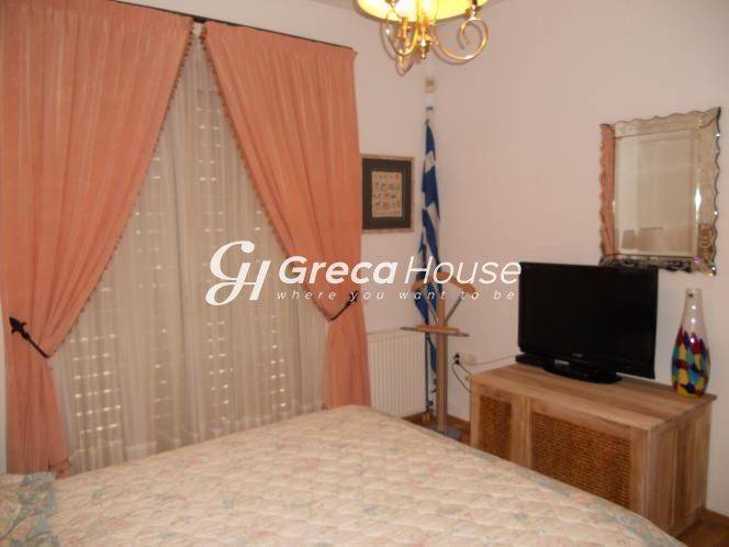 Πολυτελής Βίλα με Πισίνα προς Πώληση  στο Λαγονήσι