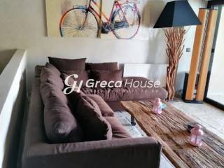 Λουτράκι - Περαχώρα Παραθαλάσσια Βίλα προς Πώληση