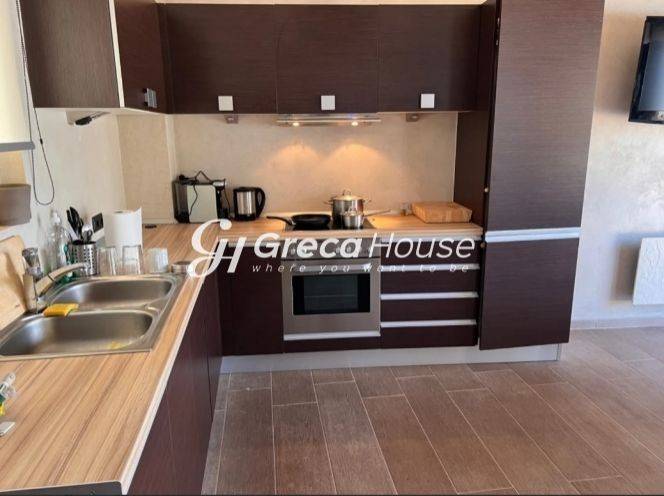 Λουτράκι - Περαχώρα Παραθαλάσσια Βίλα προς Πώληση