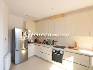 Πολυτελής Παραθαλάσσια Βίλα προς Πώληση στο Πόρτο Χέλι