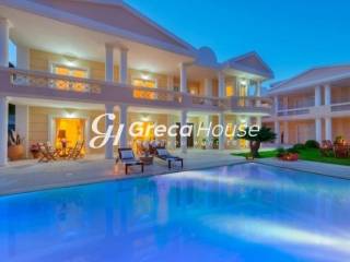Villa for sale in Attica