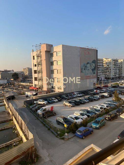 ΜΠΑΛΚΟΝΙ ΘΕΑ