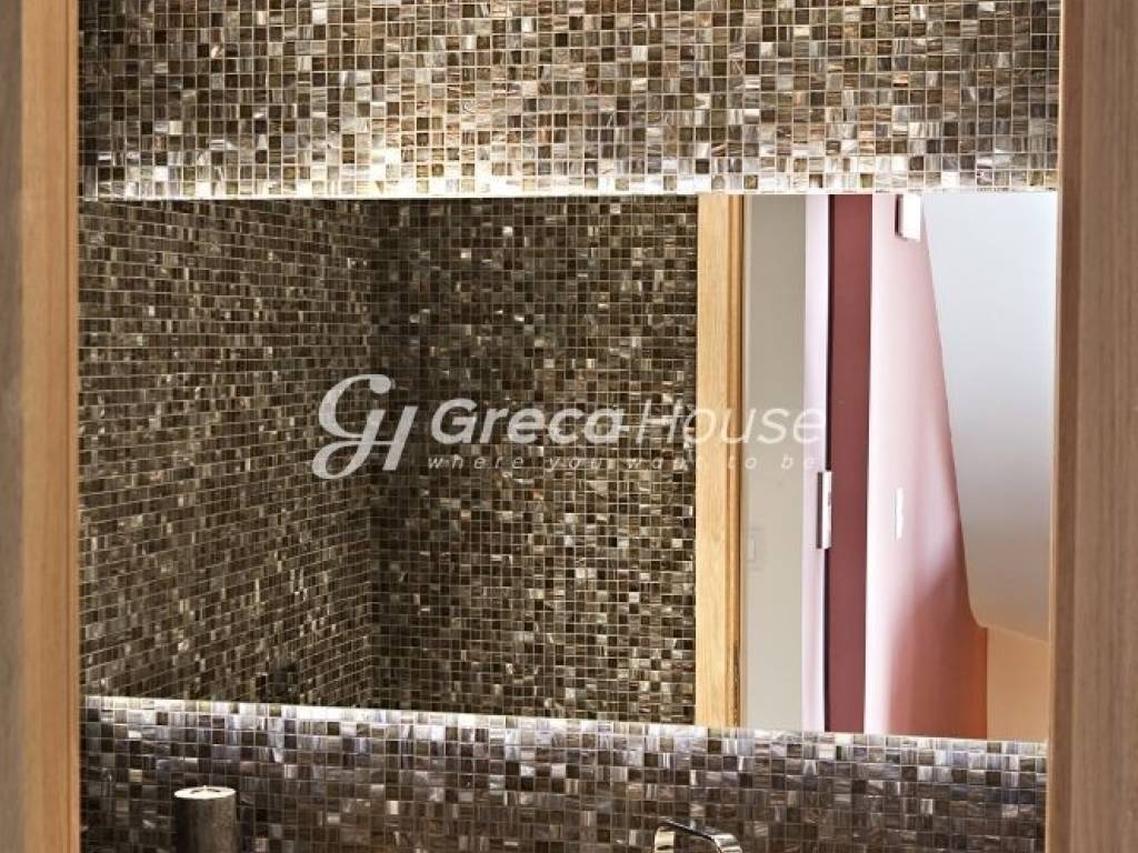 Villa for sale in Attica