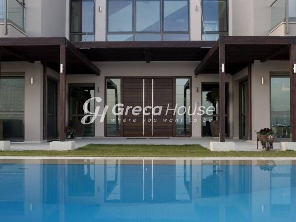 Villa for sale in Attica