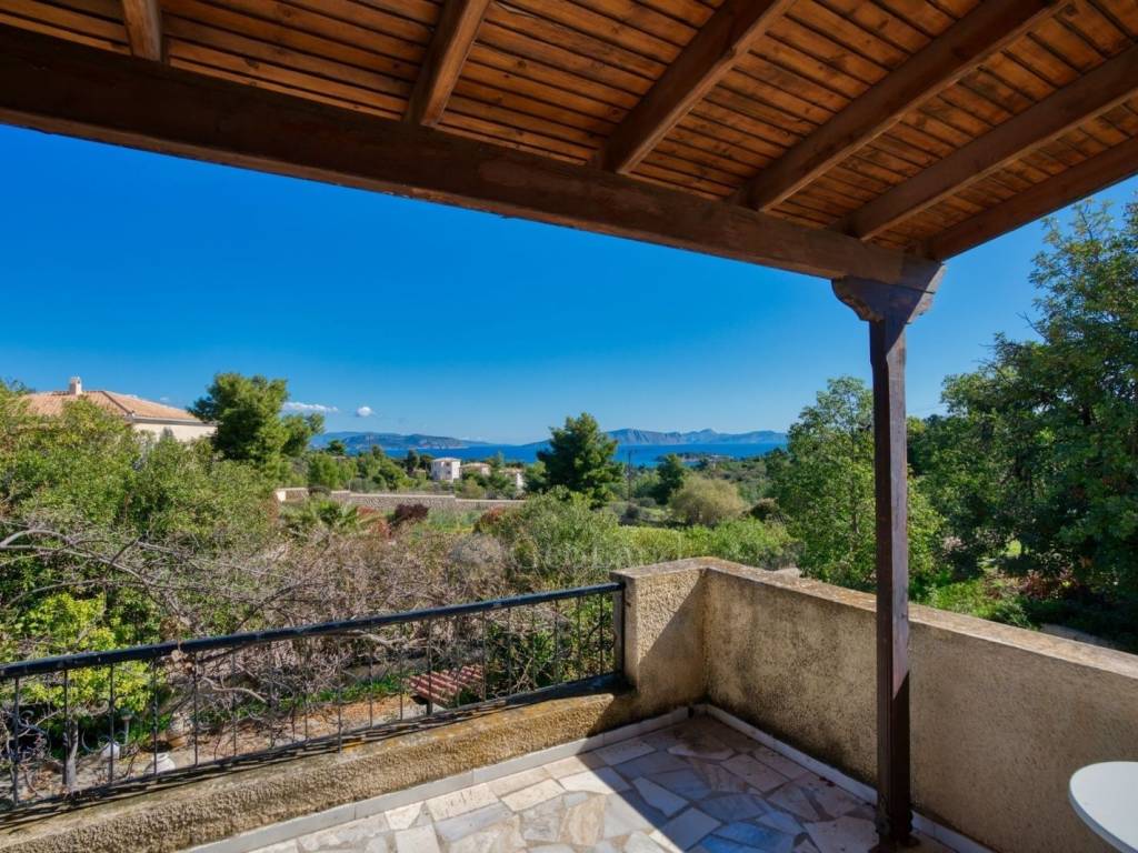 Θέα από μπαλκόνι