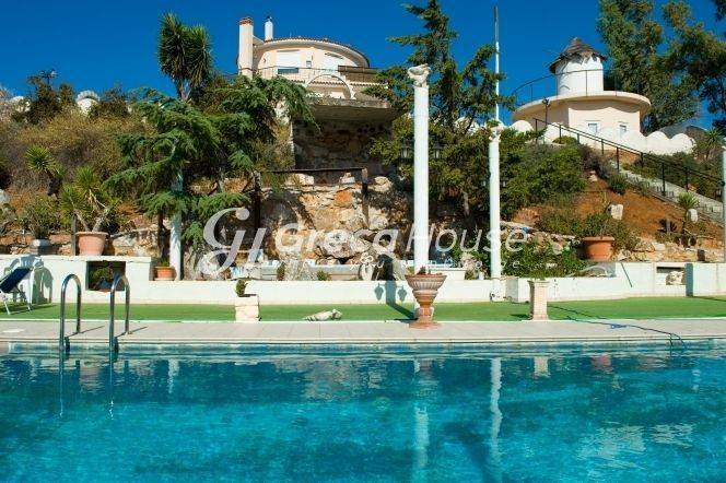 Villa for sale in Attika Keratea
