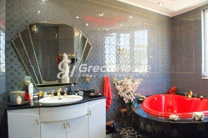 Villa for sale in Attika Keratea