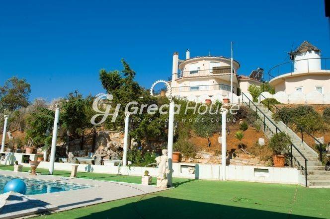 Villa for sale in Attika Keratea