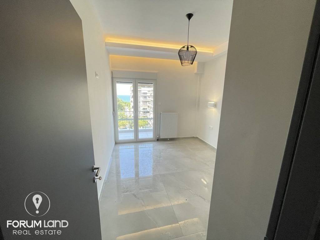 Forumland Real Estate,  Ypnodomatio