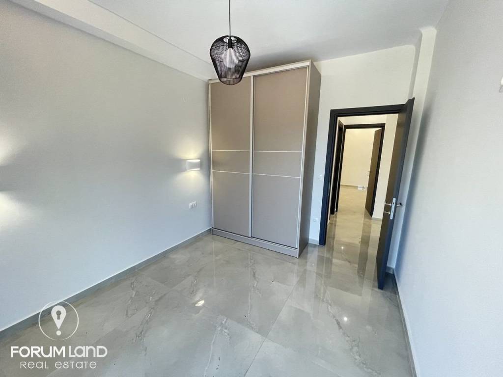 Forumland Real Estate,  Ypnodomatio