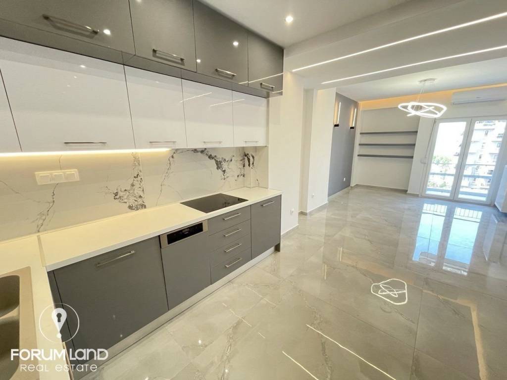 Forumland Real Estate, Salokoyzina