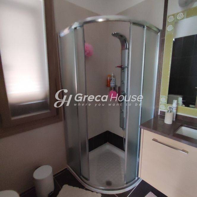 Eπιπλωμένη Βίλα προς Πώληση στην Επίδαυρο.