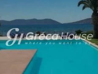 Παραθαλάσσια Βίλα με Ιδιωτική Παραλία  στην Ερμιόνη