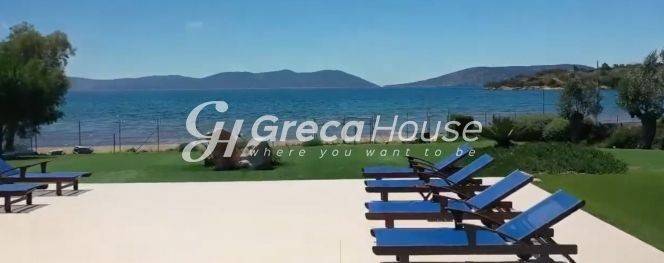 Παραθαλάσσια Βίλα με Ιδιωτική Παραλία  στην Ερμιόνη