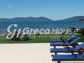 Παραθαλάσσια Βίλα με Ιδιωτική Παραλία  στην Ερμιόνη