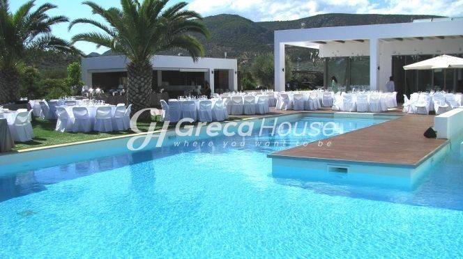 Παραθαλάσσια Βίλα με Ιδιωτική Παραλία  στην Ερμιόνη