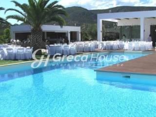 Παραθαλάσσια Βίλα με Ιδιωτική Παραλία  στην Ερμιόνη