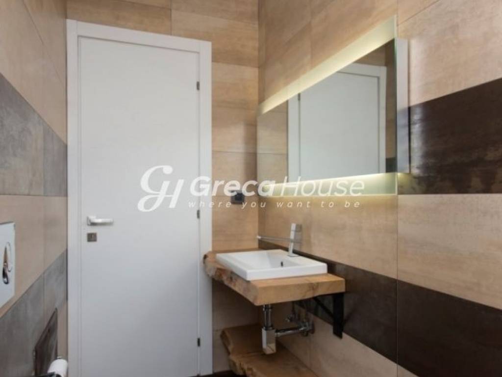 Παραθαλάσσια Βίλα με Ιδιωτική Παραλία  στην Ερμιόνη