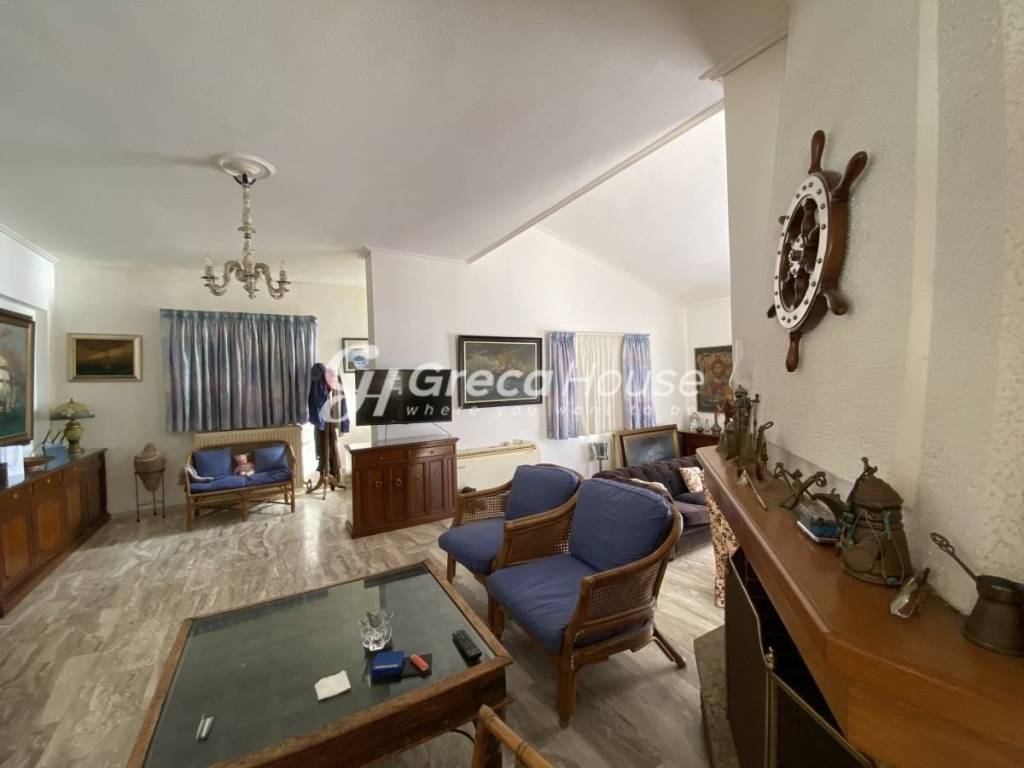 Πολυτελής Βίλα Πάνω στο Κύμα – Στύρα, Νιμπορειό, Εύβοια