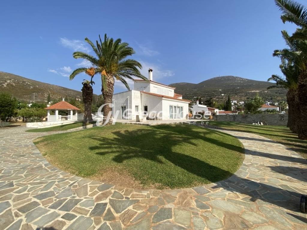 Πολυτελής Βίλα Πάνω στο Κύμα – Στύρα, Νιμπορειό, Εύβοια