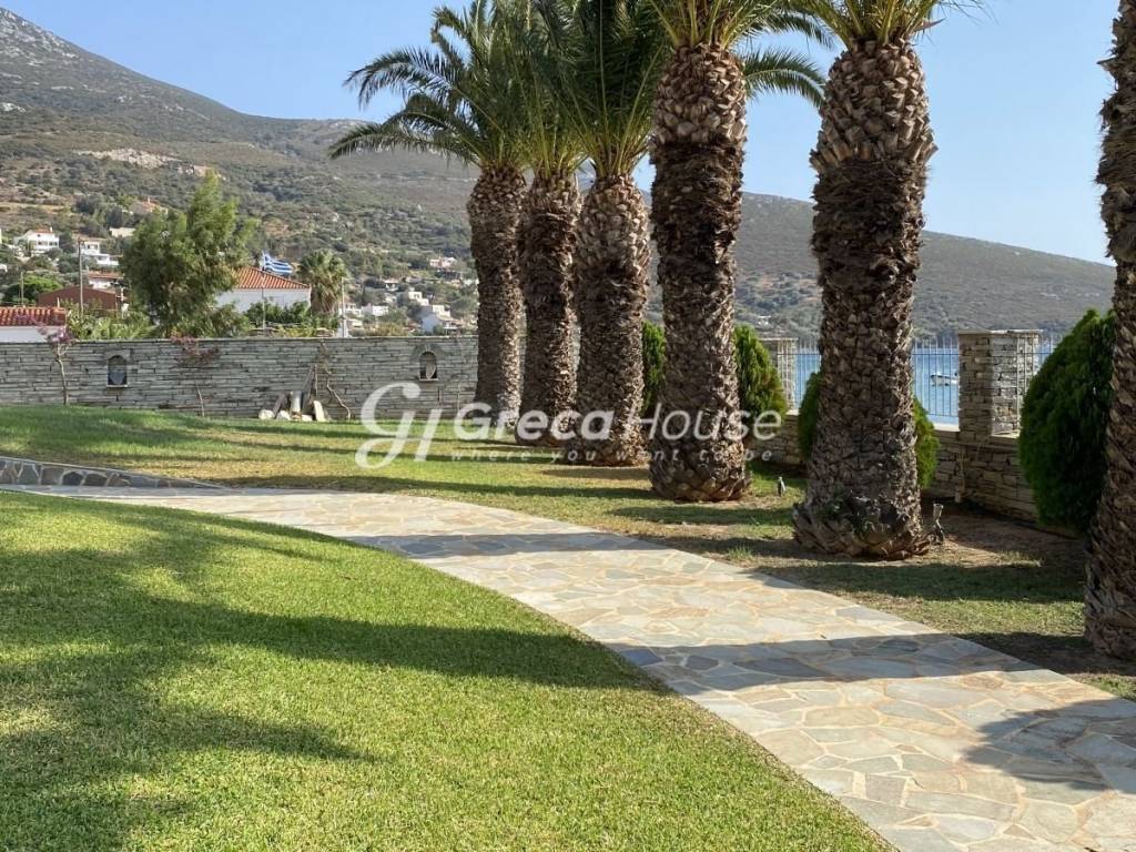 Πολυτελής Βίλα Πάνω στο Κύμα – Στύρα, Νιμπορειό, Εύβοια