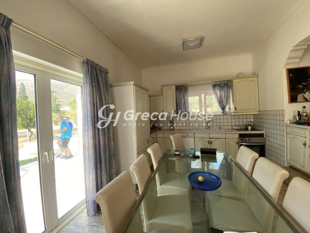 Πολυτελής Βίλα Πάνω στο Κύμα – Στύρα, Νιμπορειό, Εύβοια