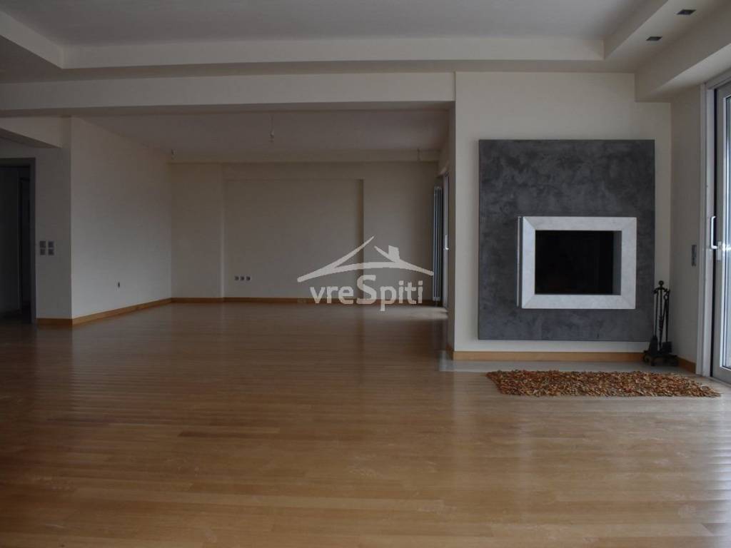 ΚΑΘΙΣΤΙΚΟ ΜΕ ΤΖΑΚΙ