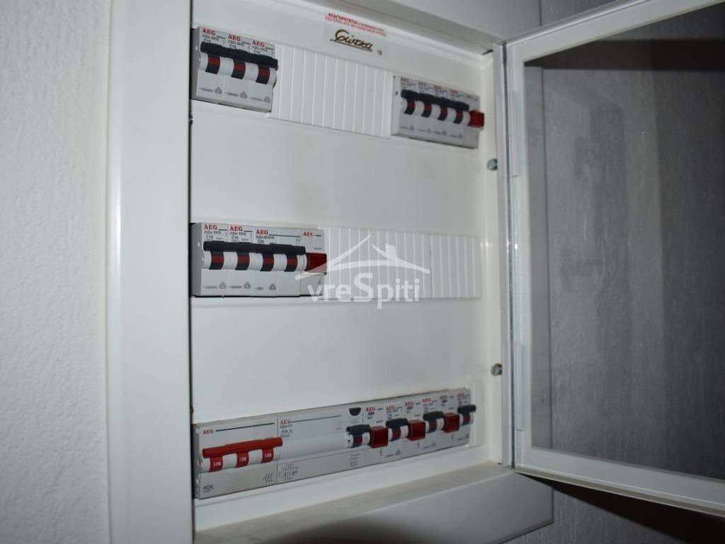 ΗΛΕΚΤΡΟΛΟΓΙΚΟΣ ΠΙΝΑΚΑΣ