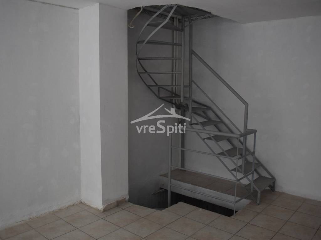 ΕΣΩΤΕΡΙΚΗ ΑΠΟΨΗ ΚΑΤΑΣΤΗΜΑΤΟΣ